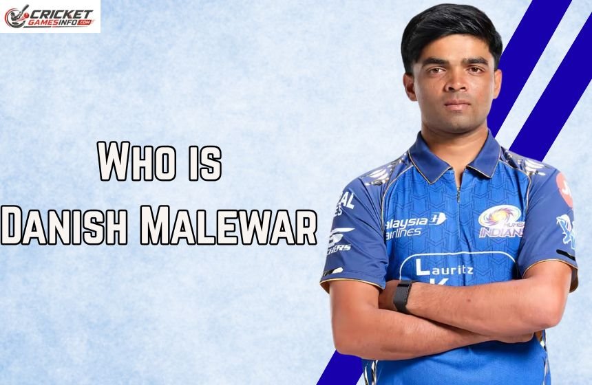Danish Malewar wearing Mumbai indian jersey